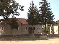 Pescari - Biserica - Virtual Arad County (c)2001