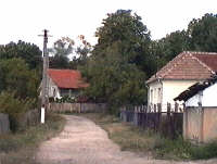 Varadia de Mures - Ulita laterala - Virtual Arad County (c)2000