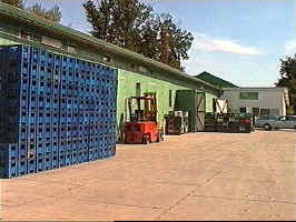Spatiul de depozitare Apemin Lipova - (c) Virtual Arad News, 1998