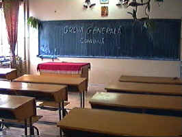 Greva generala din invatamant la Arad, octombrie 1998 - (c) Virtual Arad News, 1998