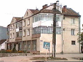 Gurahont - bloc de locuinte - Virtual Arad News (c)1999