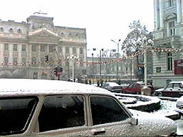 Iarna a imbracat Aradul intr-o haina noua - Virtual Arad News (c)1999