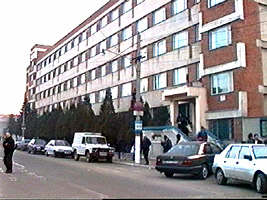 La Politia judeteana s-au facut schimbari - Virtual Arad News (c)1999