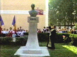 La Scoala Generala nr.21 s-a sfintit bustul lui Aurel Vlaicu