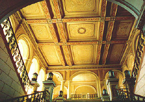 Liceul "Moise Nicoara" din Arad - Virtual Arad News (c) 1999