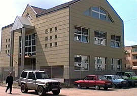 Noul sediu al Inspectoratului Judetean de Constructii - Virtual Arad News (c)1999