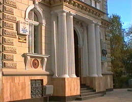 Palatul de Justitie aradean - Virtual Arad News (c)1999