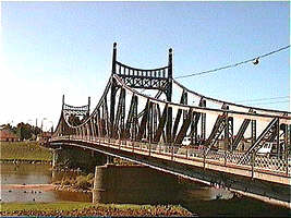 Podul Traian se va consolida - Virtual Arad News (c)1999