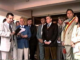 Presedintele Bacanu rosteste cuvantul de deschidere - Virtual Arad News (c) 1999