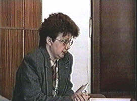 Directorul Agentiei de Dezvoltare - Lucia Chisbora - prezentand proiecte PHARE