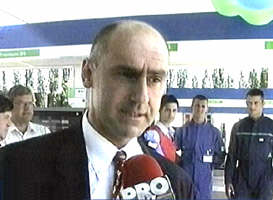 Domnul Michael Trainer prezinta concernul OMV