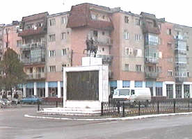 Ineu - monumentul Marii Uniri - Virtual Arad News (c)2000