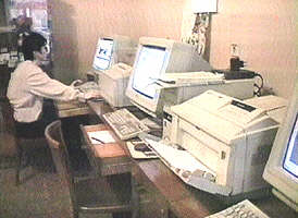 La redactia ziarului "Adevarul" se foloseste tehnica de ultima ora