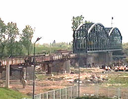 Lucrarile la podul CFR se vor termina anul acesta - Virtual Arad News (c)2000