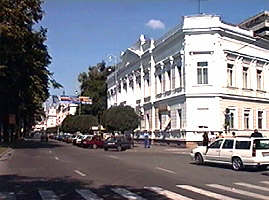 Redactia Ziarului "Adevarul" din Arad - Virtual Arad News (c)2000