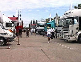 Si sectorul camioanelor a fost apreciat de public - Virtual Arad News (c)2000