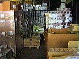 Vamesii au confiscat faina si cafea adusa prin contrabanda