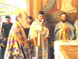 Episcopul Aradului - P.S. Timotei a oficiat Liturghia la Manastirea Bodrog