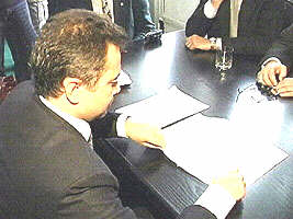 Ernesti Picozzi a semnat contractul...