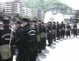 Jandarmii aradeni vegheaza mitingul de la Resita