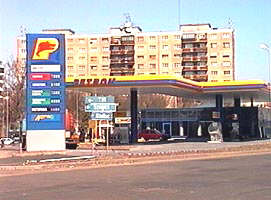 La Petrom a aparut benzina Euro Premium - Virtual Arad News (c)2001