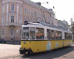 Compania de Transport are nevoie de mai multi bani - Virtual Arad News (c)2002