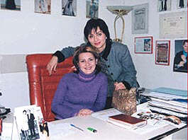 Elena Laslean si Alecsandra Stoicescu - prietene si colaboratoare