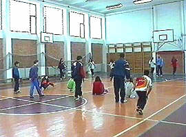 In scolile aradene vor fi construite noi sali de sport - Virtual Arad News (c)2002