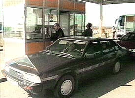 La Vama Turnu, un neamt a incercat sa scoata ilegal din tara un copil...