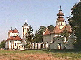 Manastirea Hodos Bodrog este una din cele mai vechi din tara - Virtual Arad News (c)2002
