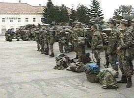 Militarii aradeni in prima misiune internationala dupa aderarea la NATO