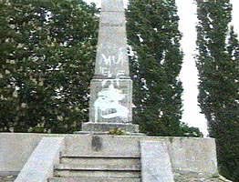 Monumentul celor 13 Generali a fost profanat