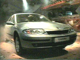 Noul Renault Laguna  II a fost prezentat aradenilor