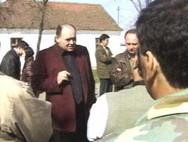 Prefectul Ungureanu a vizitat mai multe localitati din judet