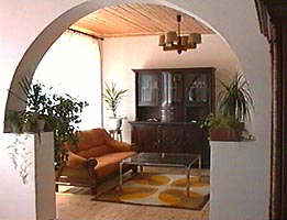 Spatiu de odihna la "Casa Malteza" din Dorobanti - Virtual Arad News (c)2002