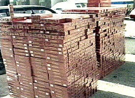 Au fost descoperite 15.000 pachete de tigari Ronson la Nadlac