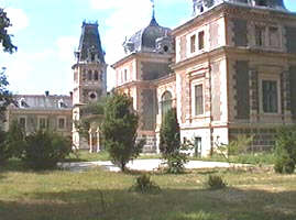 Castelul de la Macea este adevarat monument arhitectonic - Virtual Arad News (c)2003