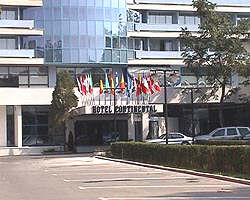 Hotelul Continental este o unitate moderna si rentabila - Virtual Arad News (c)2003
