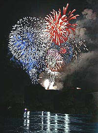 In noaptea dintre ani, cerul Aradului a fost luminat de jocuri de artificii