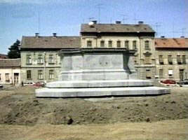 Intarzierea instalarii Statuii Libertatii poate provoca o criza diplomatica