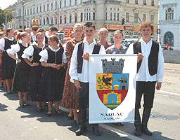 La parada portului popular de la Zilele Aradului au participat si slovacii din Nadlac - Virtual Arad News (c)2003