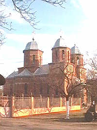 Prin ridicarea bisericii ortodoxe din Neudorf preotul Popa si-a implinit visul - Virtual Arad News (c)2003