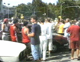 Protest al taximetristilor impotriva blocarii rotilor