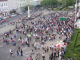 Adunare populara de 1 Mai in Piata Revolutiei