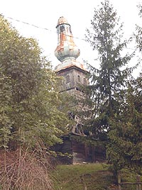 Biserica de lemn din Budesti a ajuns o ruina - Virtual Arad News (c)2004