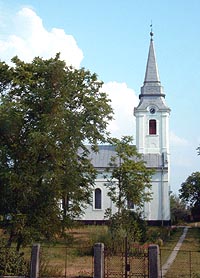 Biserica din Adea prezinta caracteristici interesante - Virtual Arad News (c)2004