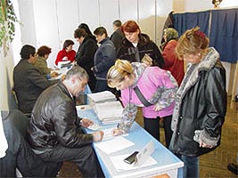 Ieri aradenii au votat un nou presedinte