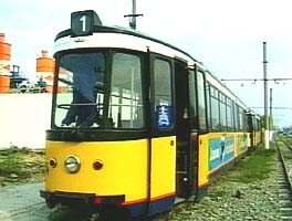 Tramvaiele primite din Germania circula cu succes prin Arad