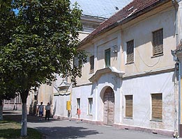 Cea mai veche cladire din Aradul Nou - Virtual Arad News (c)2005