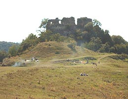 Cetatea Soimos - strajerul de sute de ani a Vaii Muresului - Virtual Arad News (c)2005